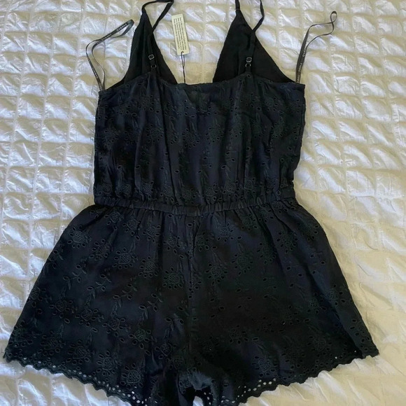 Gypsy 05 black eyelit lace romper - Picture 7 of 11